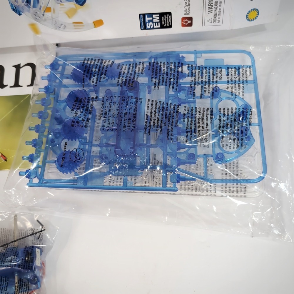 Smithsonian ROBO-SPIDER Model Science Kit build a Robot Robo Spider Open Box - Picture 4 of 8
